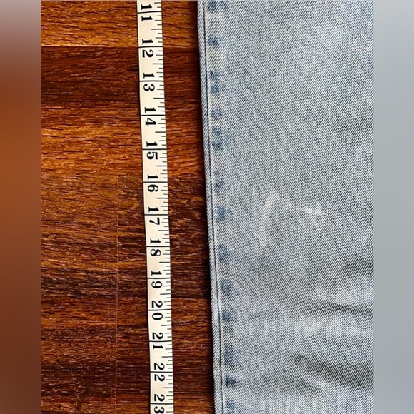 Paris Blues Lightwash Jeans - Picture 6 of 6